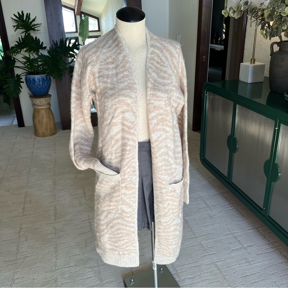 ABERCROMBIE & FITCH A&F Dust Sweeper Long Cardigan Sweater Tiger Animal Size M